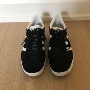 Adidas Gazelle Shoes